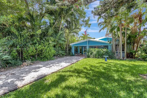 1991 NE 178th St, North Miami Beach FL 33162