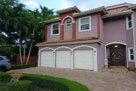 13190 NW 6th St, Miami FL 33182