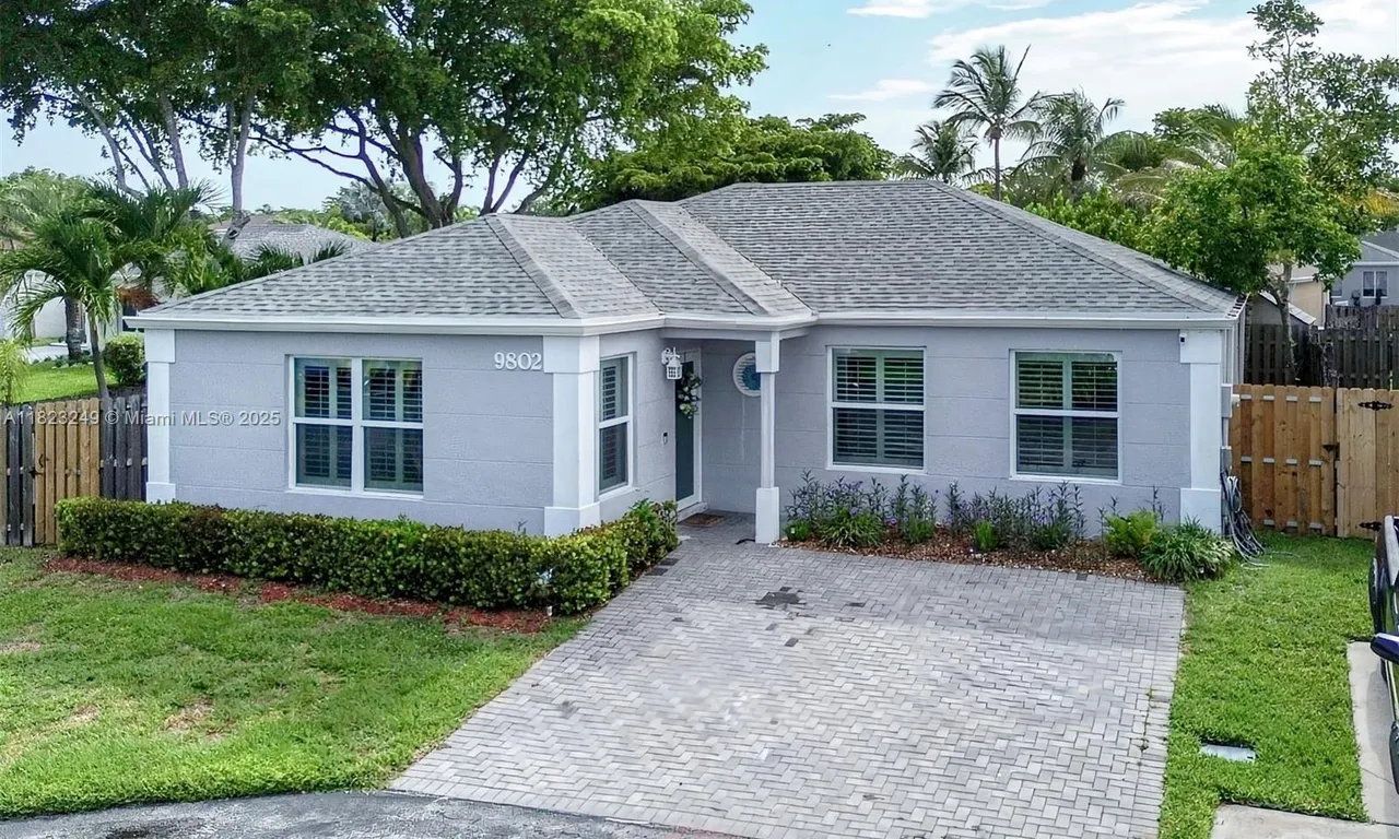 9802 SW 222nd Ter, Cutler Bay FL 33190