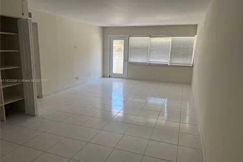 401 Golden Isles Dr # 202, Hallandale Beach FL 33009