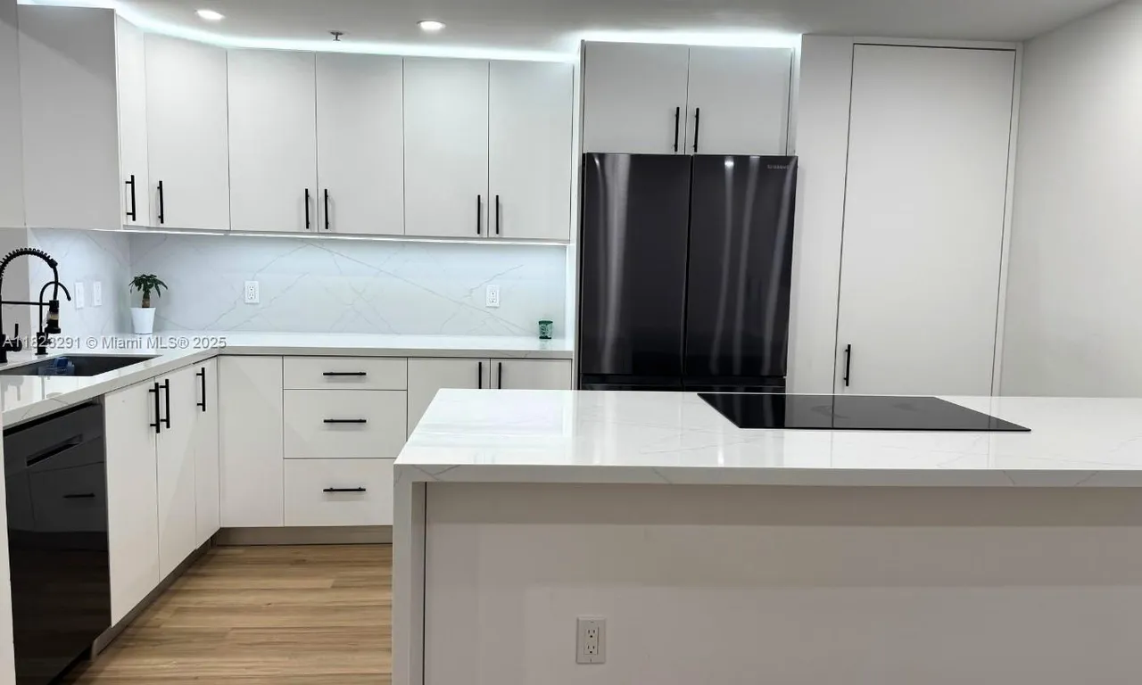 6630 NW 114th Ave # 1524, Doral FL 33178