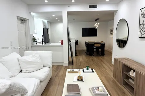 6630 NW 114th Ave # 1524, Doral FL 33178