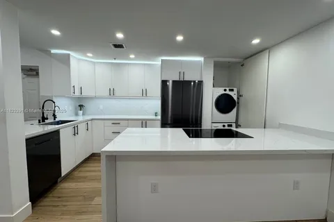 6630 NW 114th Ave # 1524, Doral FL 33178