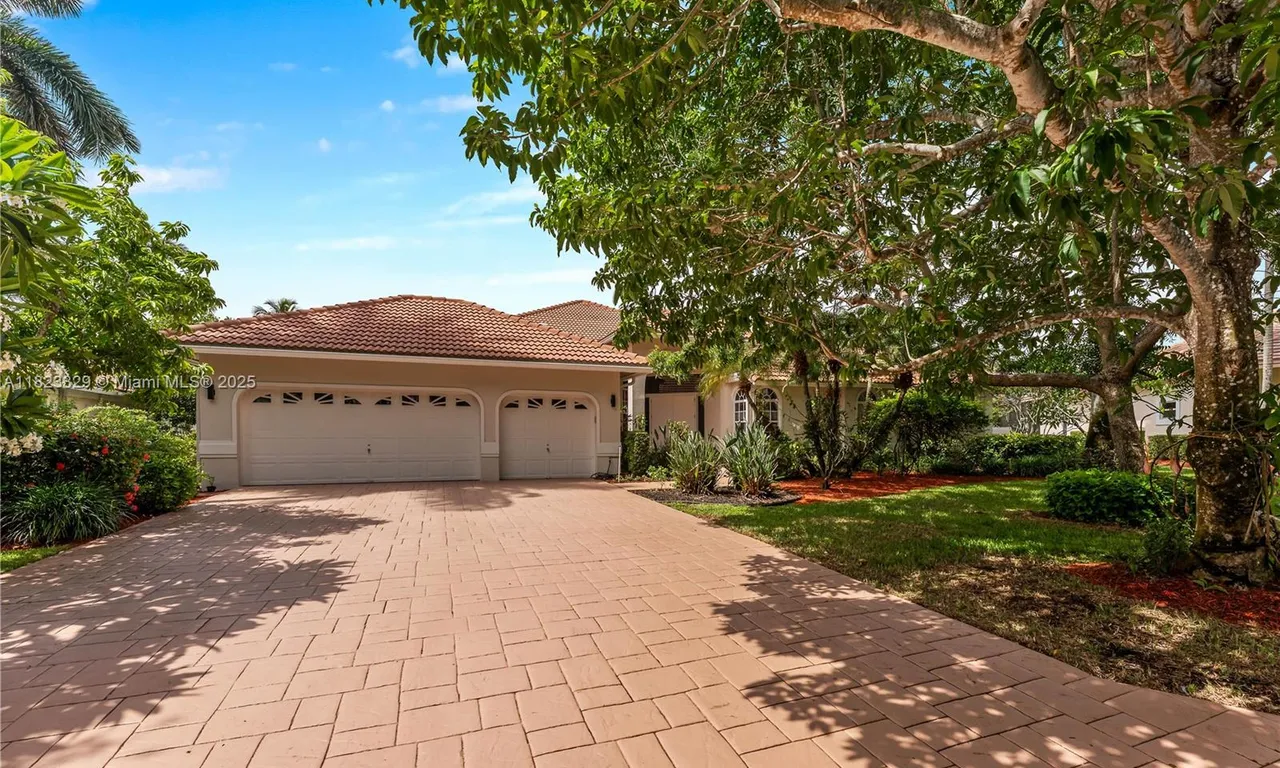 12180 NW 10th St, Coral Springs FL 33071