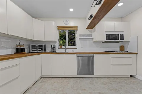 10371 SW 146th St, Miami FL 33176