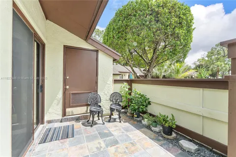 319 Elmira Ct, Royal Palm Beach FL 33411