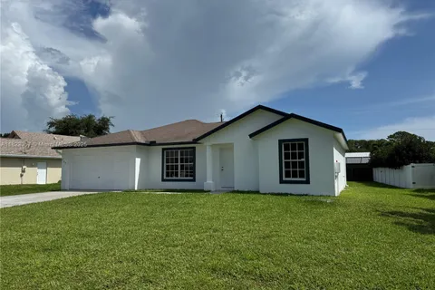 737 SE Brookedge Ave, Port St. Lucie FL 34983