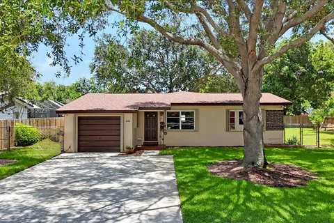 404 NE 11th Ave, Pompano Beach FL 33060