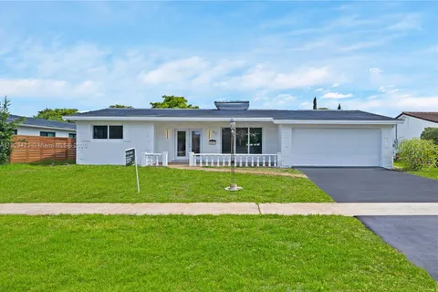 3917 Adams St, Hollywood FL 33021