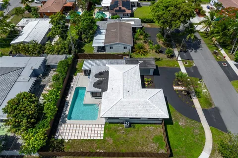 1157 SW 4th Ave, Pompano Beach FL 33060