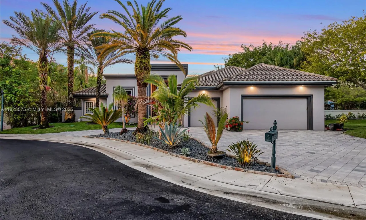 6595 NW 32nd Terrace, Boca Raton FL 33496