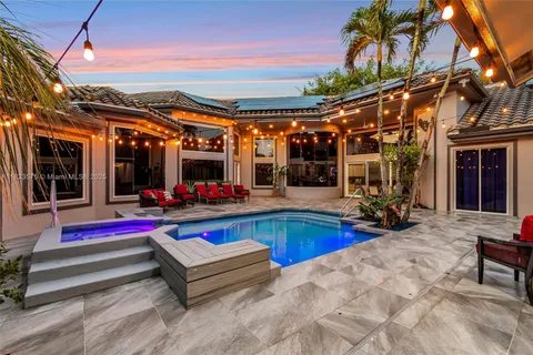 6595 NW 32nd Terrace, Boca Raton FL 33496
