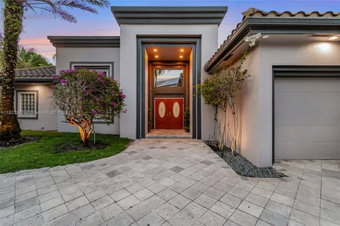 6595 NW 32nd Terrace, Boca Raton FL 33496