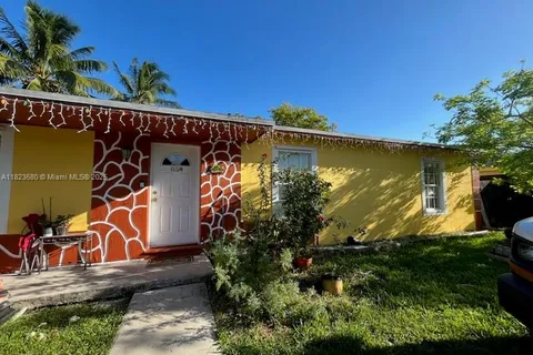 15724 SW 304th Ter, Homestead FL 33033