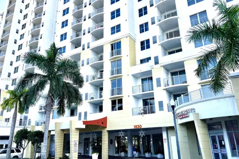 1830 Radius Dr # 1203, Hollywood FL 33020