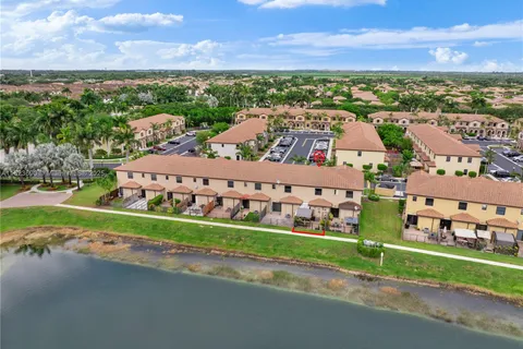 448 SE 32nd Ave, Homestead FL 33033