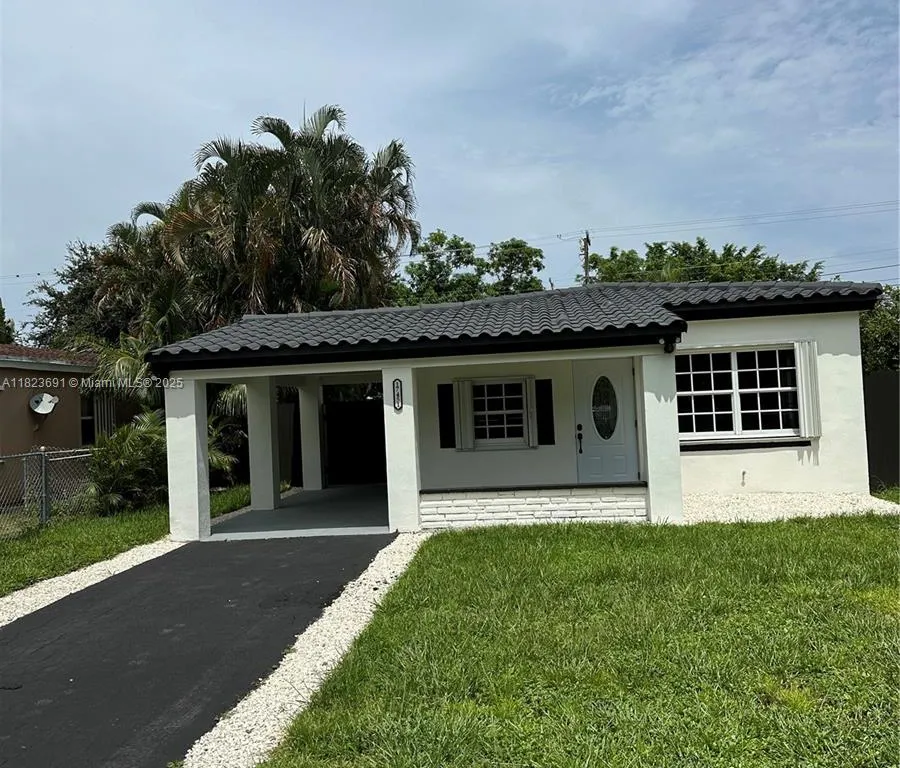 17451 NE 19th Ave, North Miami Beach FL 33162