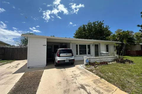 3180 NE 10th Ter, Pompano Beach FL 33064