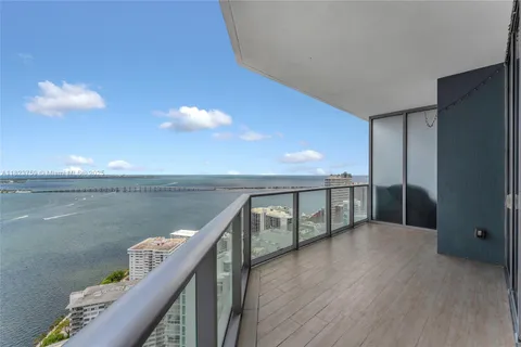 1300 Brickell Bay Dr # 3904, Miami FL 33131