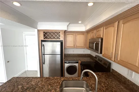 151 NE 16th Ave # 174, Fort Lauderdale FL 33301