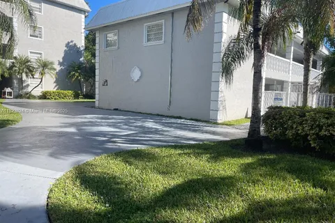 17255 SW 95th Ave # 153, Palmetto Bay FL 33157