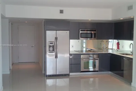 31 SE 6th St # 1707, Miami FL 33131