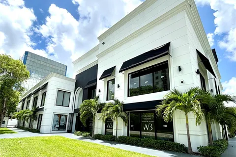2700 SW 3rd Ave # 201, Miami FL 33129