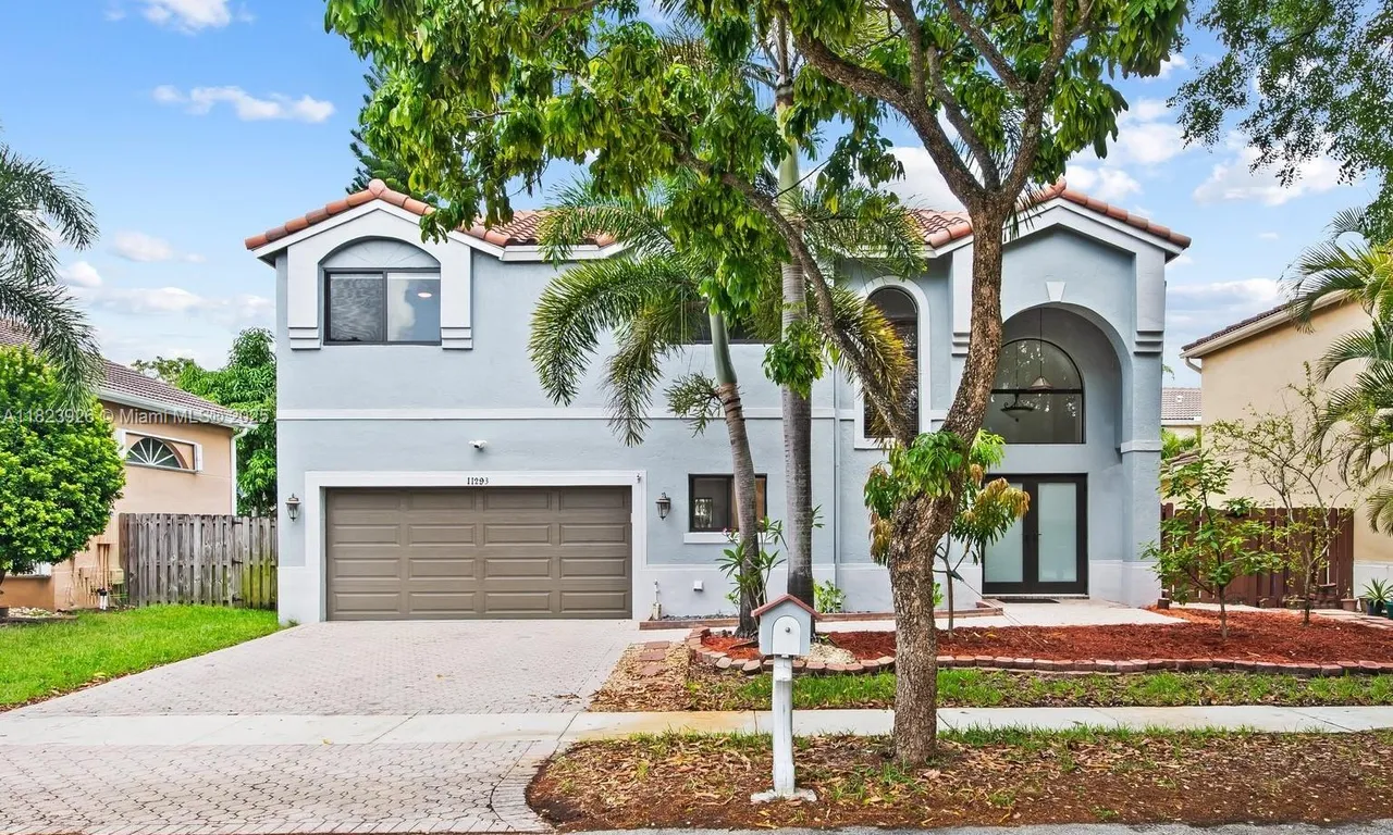11293 Rhapsody Rd, Cooper City FL 33026
