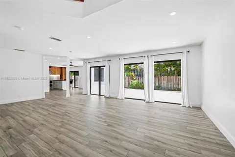 11293 Rhapsody Rd, Cooper City FL 33026