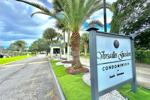 8001 Fairview Dr # 107, Tamarac FL 33321