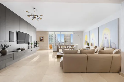 901 Brickell Key Blvd # 2506, Miami FL 33131