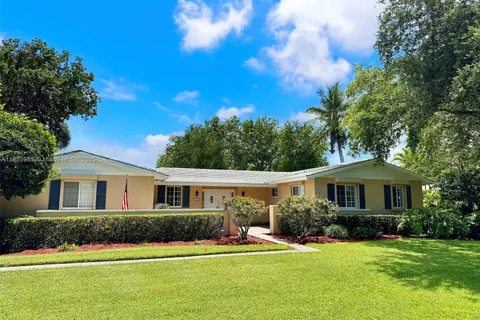 16225 SW 88th Ave Rd, Palmetto Bay FL 33157
