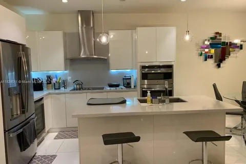 10220 NW 63rd Ter # 101, Doral FL 33178