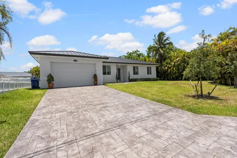 18100 SW 175th St, Miami FL 33187