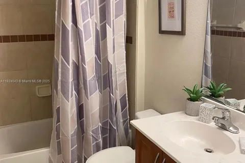 6475 Emerald Dunes Dr # 301, West Palm Beach FL 33411