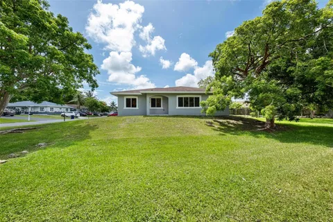 13576 SW 287th Ter, Homestead FL 33033