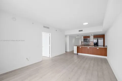 185 SW 7th St # 2703, Miami FL 33130