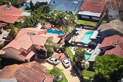 10031 SW 147th Pl, Miami FL 33196