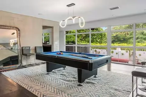 1606 S Bayshore Dr, Miami FL 33133