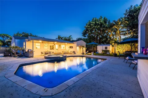 433 NE 91st St, Miami Shores FL 33138