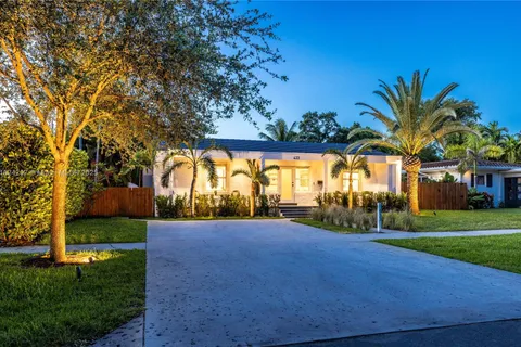 433 NE 91st St, Miami Shores FL 33138