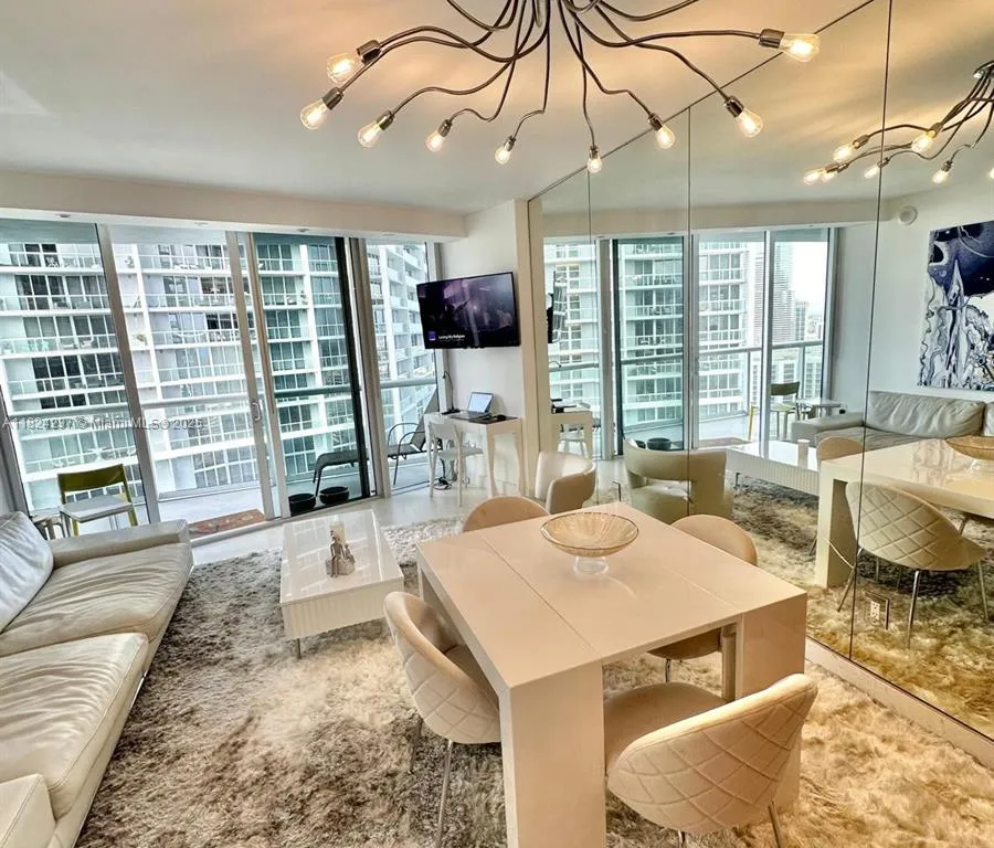 495 NE Brickell Ave # 3206, Miami FL 33131