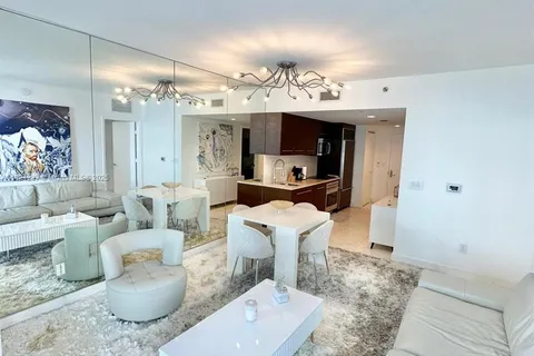495 NE Brickell Ave # 3206, Miami FL 33131