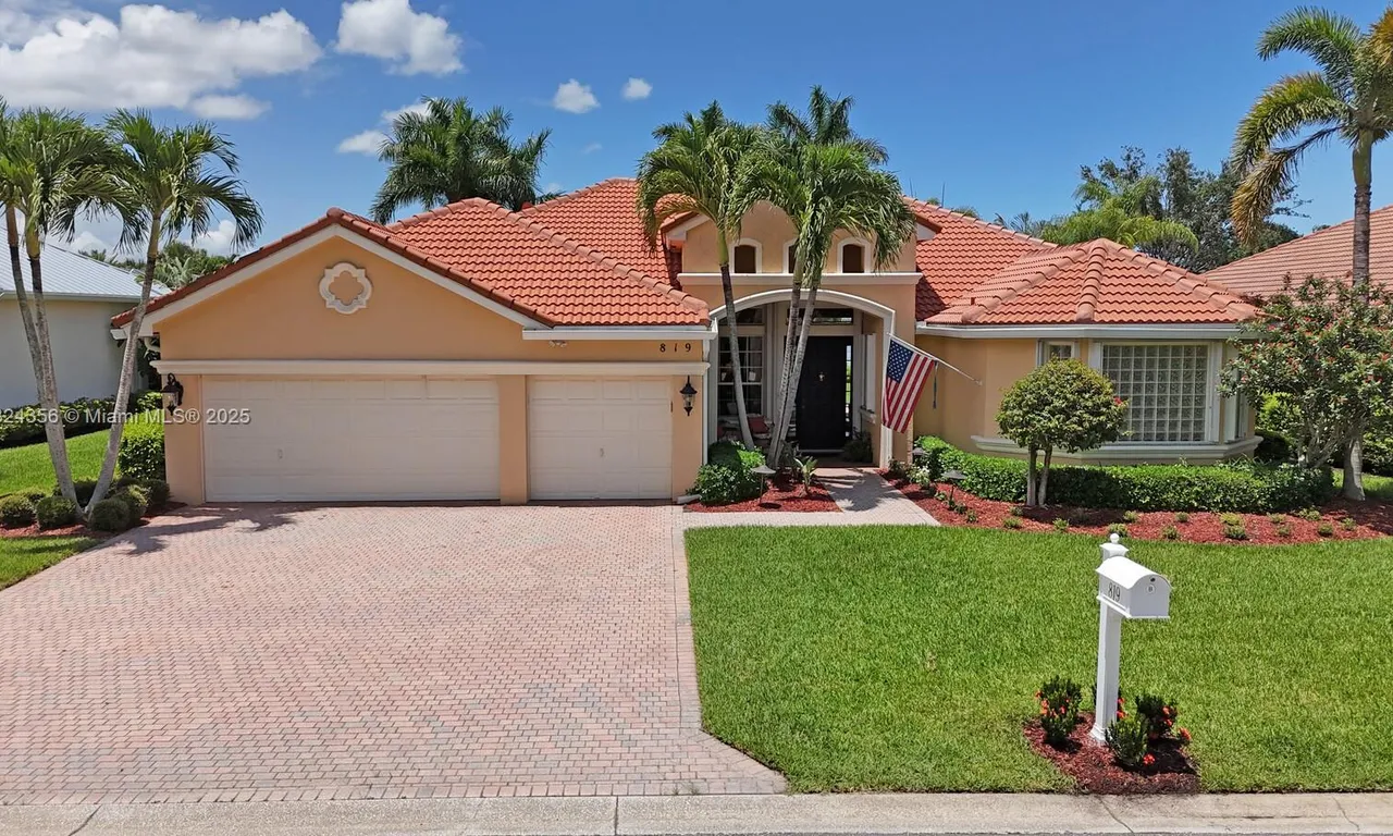 819 SW Bromelia Ter, Stuart FL 34997