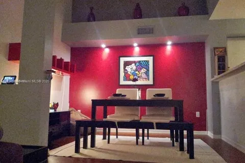 11155 SW 5th Pl # 303, Pembroke Pines FL 33025