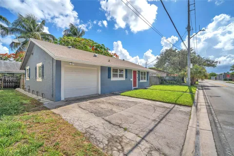 515 NE 11th St, Fort Lauderdale FL 33304