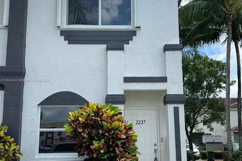 2227 SE 23rd Ter # 2227, Homestead FL 33035