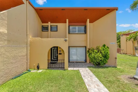 13705 SW 84th St # H, Miami FL 33183