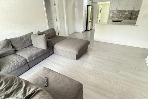 4361 SW 49th Ct, Dania Beach FL 33314