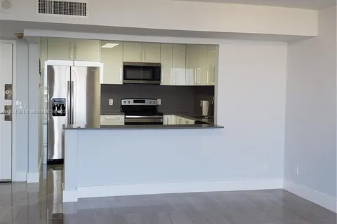13499 Biscayne Blvd # 1105, North Miami FL 33181